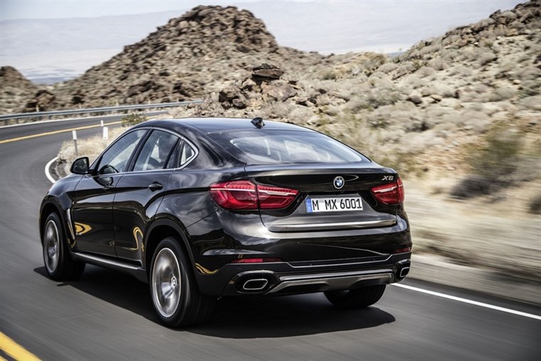 BMW X6 - Powerful and athletic with the presence of an X model and athleticism of a coupé. 